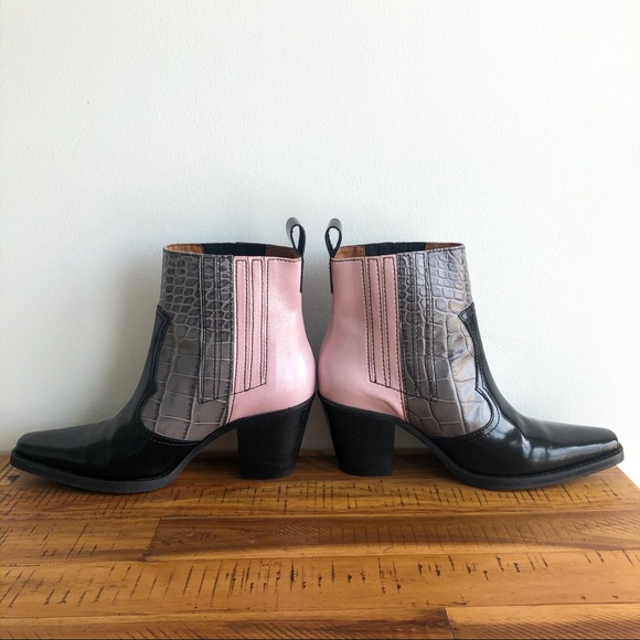 🌟SOLD🌟 Ganni Western Boots - Picture 2 of 5
